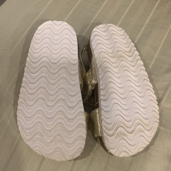 New Gap Sandals sz 5-6T - Picture 5 of 6